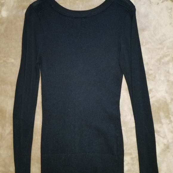 Sweater - Picture 2 of 3